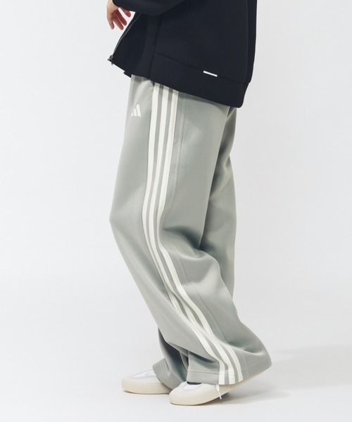 adidas（アディダス）の「アディダス adidas スタジアム スリーストライプス トラックパンツ（その他パンツ・レディース・ブラック/グレー・S/M/L/XL）」の4枚目の写真