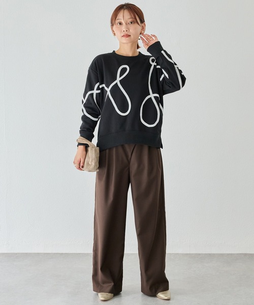 LAVEANGE（ラビアンジェ）の「コード刺繍スウェットプルオーバー（スウェット・レディース・ブラック/グレー・M/5L/4L/3L/LL）」の19枚目の写真