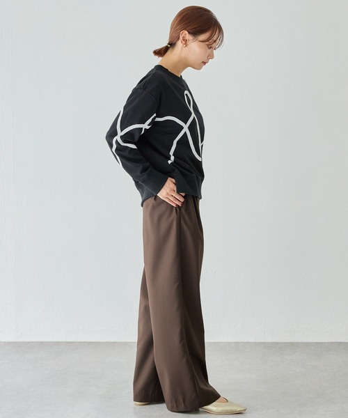 LAVEANGE（ラビアンジェ）の「コード刺繍スウェットプルオーバー（スウェット・レディース・ブラック/グレー・M/5L/4L/3L/LL）」の21枚目の写真