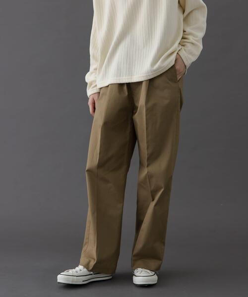 URBAN RESEARCH DOORS（アーバンリサーチドアーズ）の「FORK&SPOON　イージーチノパンツ（その他パンツ・レディース・ベージュ/ブラック・1/2）」の2枚目の写真