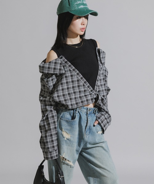 Chick（チック）の「Y2K-Style Fake Layered Check Shirt / Y2K風 フェイクレイヤードチェックシャツ（シャツ/ブラウス・レディース・カーキ/ブラック・FREE）」の2枚目の写真