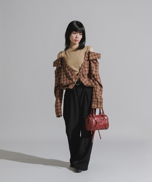 Chick（チック）の「Y2K-Style Fake Layered Check Shirt / Y2K風 フェイクレイヤードチェックシャツ（シャツ/ブラウス・レディース・カーキ/ブラック・FREE）」の18枚目の写真