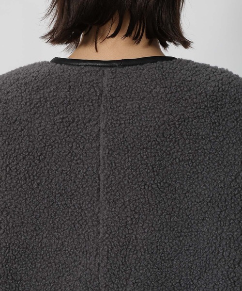 LAKOLE（ラコレ）の「パイピングボアブルゾン / 496632（ブルゾン・レディース・チャコールグレー/モカ/アイボリー・FREE）」の14枚目の写真