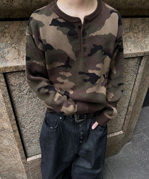 kutir(クティール)の「HENLEY NECK LINENLIKE CROPPED KNIT/ヘンリーネックリネンライククロップドニット(ニット/セーター・メンズ・ブラック/ブラウン/レッド/ネイビー/アイボリー/ボルドー/ブラウン系/ブラック系/カーキ/ブラック系1・MEDIUM/LARGE)」の14枚目の写真