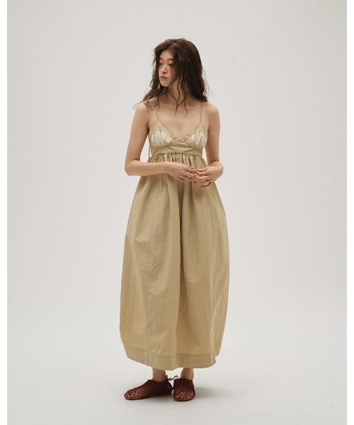 TODAYFUL（トゥデイフル）の「Hand Blade Slip-on（サンダル・レディース・キナリ/ブラック/レッド・36inch/38inch/37inch）」の10枚目の写真