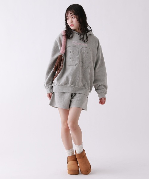 repipi armario（レピピ アルマリオ）の「【裏起毛】ナンバリングセットアップ（セットアップ・キッズ・ブラック/ブラウン/グレー・SMALL/LARGE/MEDIUM）」の5枚目の写真