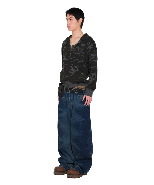 AAKAM(アーカム)の「Camouflage Waffle Zip-Up Hoodie (Black)(パーカー・レディース・その他・1/2)」の2枚目の写真