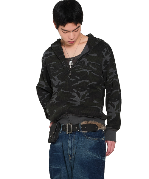 AAKAM(アーカム)の「Camouflage Waffle Zip-Up Hoodie (Black)(パーカー・レディース・その他・1/2)」の3枚目の写真