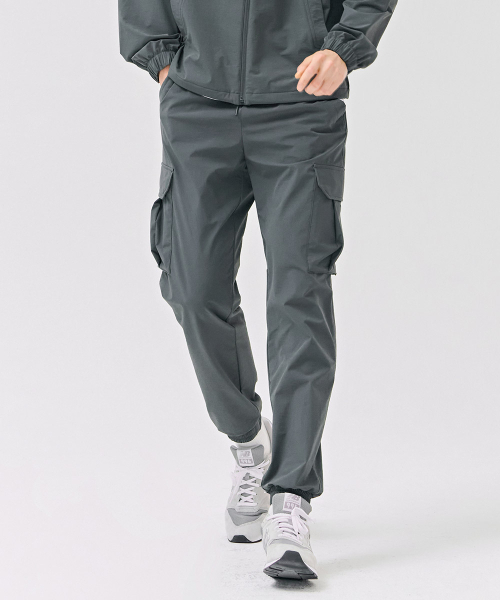CHASECULT（チェイスカルト）の「共用ストレッチカーゴジョガーパンツ-DERU2219B0V（スウェットパンツ・メンズ・カーキ・70/76/82/86）」の2枚目の写真