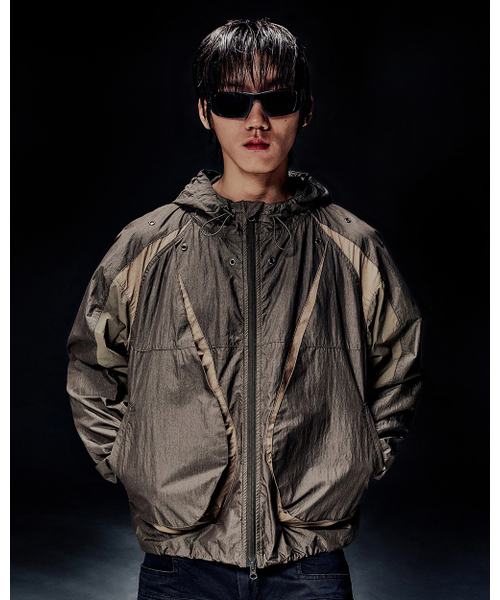 NOMANUAL（NOMANUAL）の「LIGHT SHIELD JACKET - WASHED KHAKI（ナイロンジャケット・レディース・その他・SMALL/MEDIUM/LARGE）」の3枚目の写真