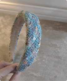 I.O.E（アイオイ）の「シャイニーツイードカチューシャ（カチューシャ）」