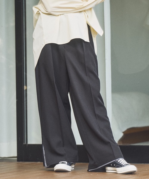 CASPER JOHN（キャスパージョン）の「Cuffs layered slacks/カフスレイヤードスラックス（スラックス・メンズ・グレー/ブラック/ネイビー・LARGE/MEDIUM/SMALL/X-SMALL）」の4枚目の写真