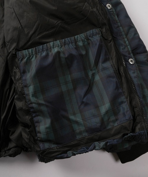mihns closet(ミンズクローゼット)の「【76】【mihns closet/ミンズクローゼット】 スタンドネック ボリューム ユーティリティポケット ブルゾン/パデットブルゾン/無地/チェック/ワンポイントロゴ(ダウンジャケット/コート・メンズ・ブラック/ブラック系その他/ダークグリーン・M/L/XL)」の9枚目の写真