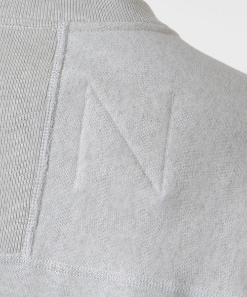 NEW BALANCE(ニューバランス)の「1000 スウェットクルーレギュラーフィット(スウェット・メンズ・ブラック/オフホワイト/グレー/ネイビー・SMALL/MEDIUM/LARGE/X-LARGE)」の7枚目の写真