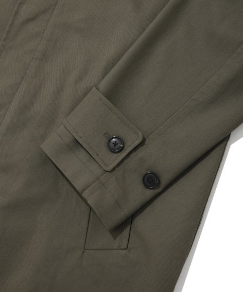 COVERNAT(カバーナット)の「オーバーサイズラグランシングルコートカーキ(トレンチコート・レディース・その他・LARGE/MEDIUM/SMALL/X-LARGE/XX-LARGE)」の5枚目の写真