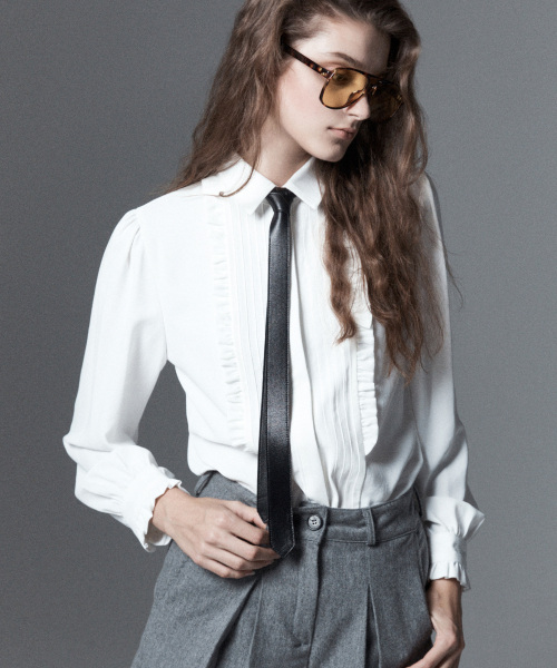 プリーツフラストランラッフルブラウス（ウィメン）_UTS-FS11