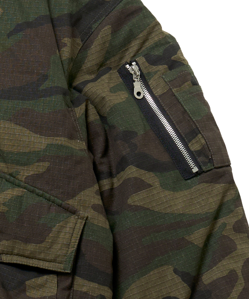 IDWS（アイドンワナセル）の「Barricade Fur Jumper Light Multi（その他アウター・レディース・その他・1/2）」の5枚目の写真