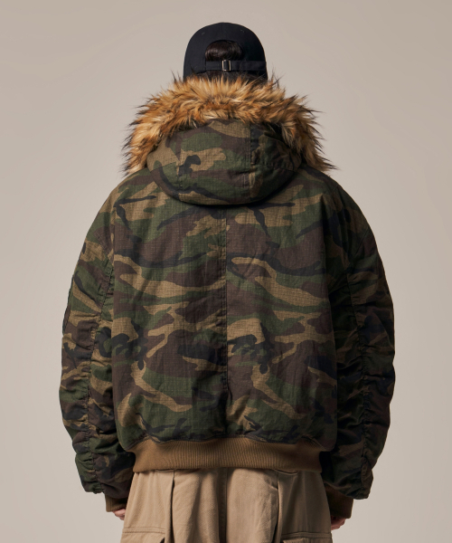 IDWS（アイドンワナセル）の「Barricade Fur Jumper Light Multi（その他アウター・レディース・その他・1/2）」の15枚目の写真