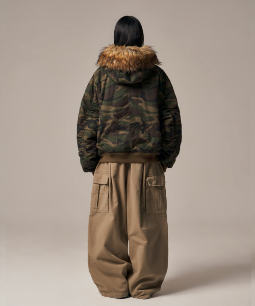 IDWS（アイドンワナセル）の「Barricade Fur Jumper Light Multi（その他アウター・レディース・その他・1/2）」の16枚目の写真