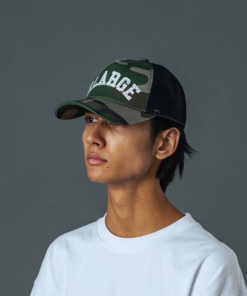 XLARGE(エクストララージ)の「RHINESTONE LOGO MESH CAP(キャップ・メンズ・ブラック/カモフラージュ/ネイビー・ONE SIZE)」の7枚目の写真