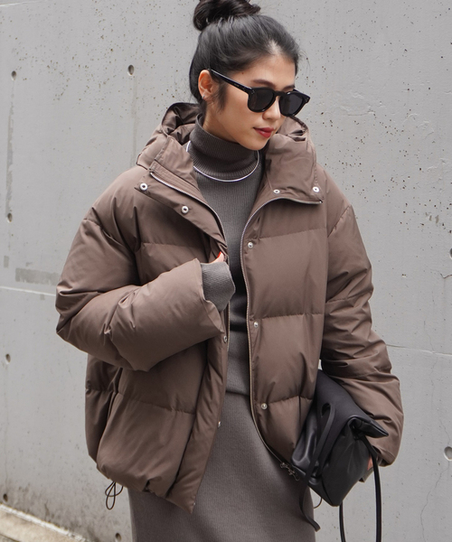 フード付きブラウンダウンジャケット フリーサイズ フードダウンジャケット(ブラウン)（ダウンジャケット/コート