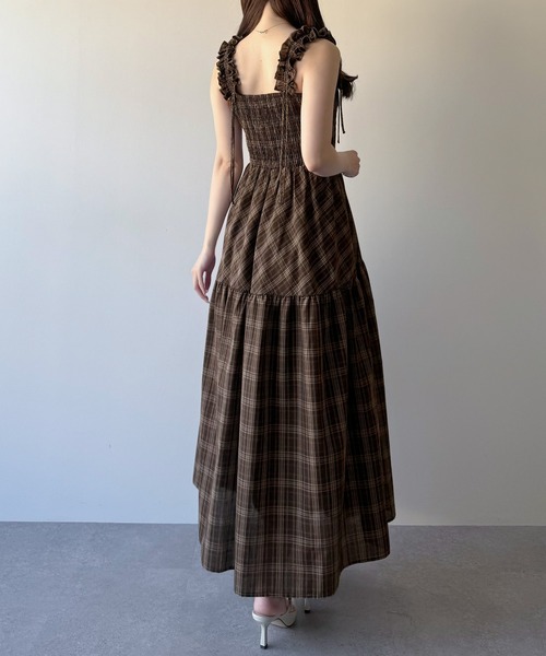 mipiarl(ミピアール)の「チェック柄フリルショルダーワンピース(ワンピース・レディース・ブラウン/ネイビー/ブラック・LARGE/MEDIUM/SMALL)」の9枚目の写真