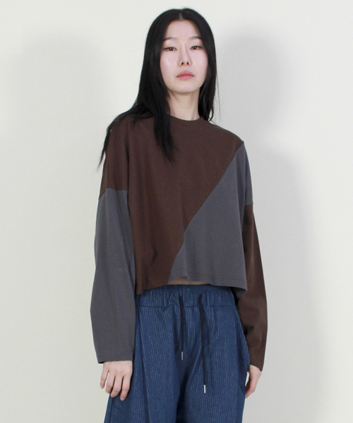 DEMARC(ドゥマーク)の「サイラインクロップ長袖Tシャツブラウン&チャコール(Tシャツ/カットソー・レディース・その他・MEDIUM/LARGE)」の3枚目の写真