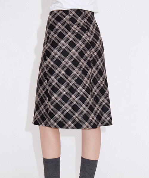 Fano Studios（ファノ ストゥディオズ）の「チェック柄 ストレートミディ―スカート FD25B022【Fano Studios】【2025AW】（スカート・レディース・ブラック系その他・M/L/S）」の7枚目の写真