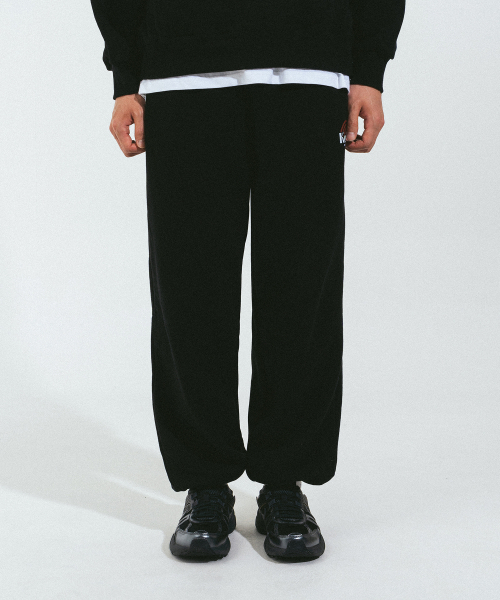 KENDA（ケンダ）の「VINYLS SWEATPANTS (BLACK)（スウェットパンツ・レディース・ブラック・SMALL/MEDIUM/LARGE）」の3枚目の写真