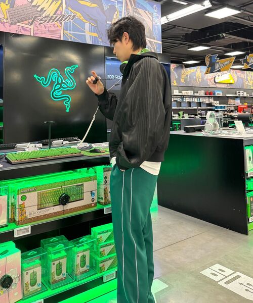 GALEX（ギャレックス）の「サイドラインワイドトラックパンツグリーンGA5550 GN（スウェットパンツ・メンズ・その他・SMALL/MEDIUM/LARGE）」の12枚目の写真