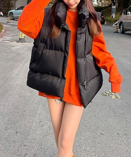 Flugge（フラッジー）の「中綿ボリュームダウンベスト（ダウンベスト・レディース・アイボリー/ブラック・MEDIUM/LARGE）」の6枚目の写真