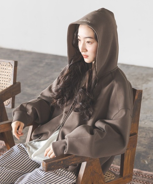 niko and...（ニコアンド）の「エアバルーンWジップパーカー（パーカー・レディース・ライトグリーン/ブラウン/チャコール/グレー・MEDIUM/LARGE）」の3枚目の写真