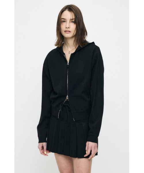 MOUSSY(マウジー)の「ZIP UP パーカー & PLEATED ミニスカート(ワンピース・レディース・杢グレー/ブラック/バーガンディー・1/2)」の4枚目の写真