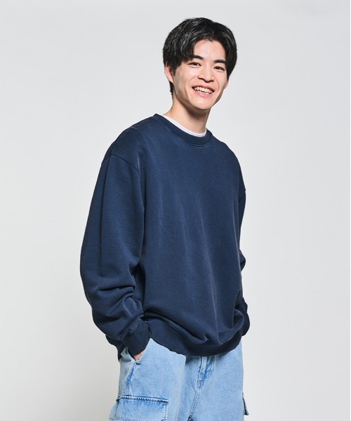 BACK NUMBER(バックナンバー)の「【BACK NUMBER】ピグメント加工クルーネックトレーナー (ドロップショルダー / ボックスシルエット / ユニセックス)(スウェット・メンズ・ネイビー/イエロー/サックスブルー/ブラック/ブラウン/グリーン・S/M/XL/L)」の5枚目の写真