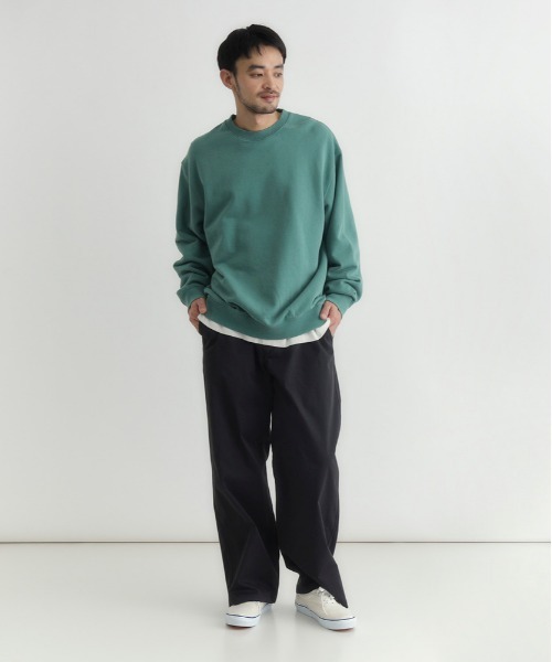 BACK NUMBER(バックナンバー)の「【BACK NUMBER】ピグメント加工クルーネックトレーナー (ドロップショルダー / ボックスシルエット / ユニセックス)(スウェット・メンズ・ネイビー/イエロー/サックスブルー/ブラック/ブラウン/グリーン・S/M/XL/L)」の16枚目の写真