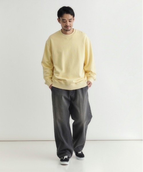 BACK NUMBER(バックナンバー)の「【BACK NUMBER】ピグメント加工クルーネックトレーナー (ドロップショルダー / ボックスシルエット / ユニセックス)(スウェット・メンズ・ネイビー/イエロー/サックスブルー/ブラック/ブラウン/グリーン・S/M/XL/L)」の18枚目の写真