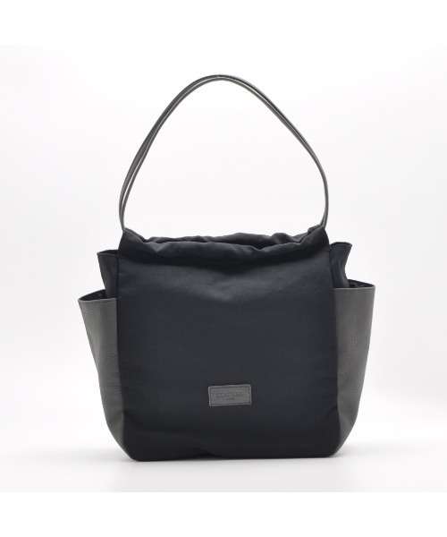 CLEDRAN(クレドラン)の「【超軽量 本革×ナイロン】CL3933 LIMO GATHER POCKET BAG(トートバッグ・レディース・チャコールグレー/ブラック/グレイッシュベージュ・FREE)」の15枚目の写真