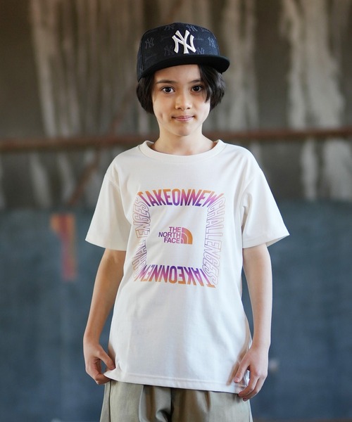 THE NORTH FACE（ザノースフェイス）の「THE NORTH FACE ザ・ノース・フェイス 半袖 Tシャツ キッズ ジュニア 子供 NTJ32607（Tシャツ/カットソー・キッズ・ブラック/オフホワイト・130cm/160cm/150cm/140cm）」の2枚目の写真