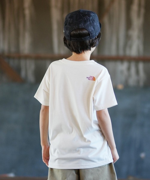 THE NORTH FACE（ザノースフェイス）の「THE NORTH FACE ザ・ノース・フェイス 半袖 Tシャツ キッズ ジュニア 子供 NTJ32607（Tシャツ/カットソー・キッズ・ブラック/オフホワイト・130cm/160cm/150cm/140cm）」の4枚目の写真