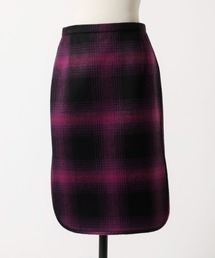 N°21（ヌメロ ヴェントゥーノ）の「＜N°21（ヌメロ ヴェントゥーノ