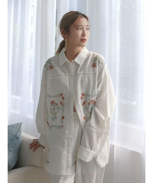 Ungrid（アングリッド）の「エンブロイダリーエスニックシャツ（シャツ/ブラウス・レディース・オフホワイト/オレンジ/ブラック・FREE）」の13枚目の写真