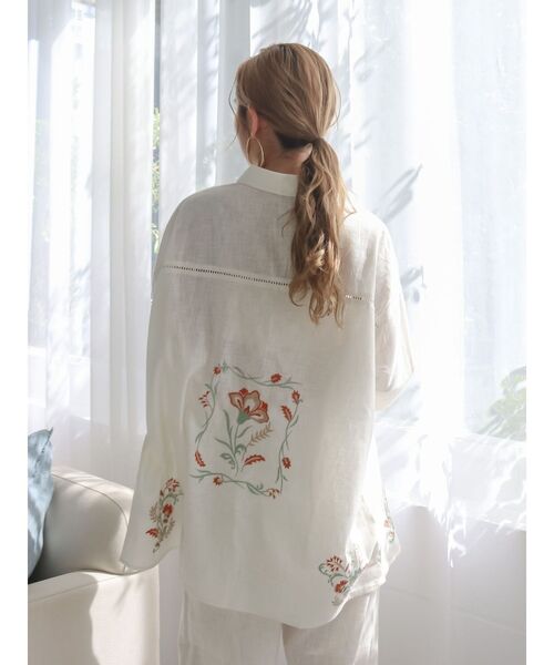 Ungrid（アングリッド）の「エンブロイダリーエスニックシャツ（シャツ/ブラウス・レディース・オフホワイト/オレンジ/ブラック・FREE）」の15枚目の写真