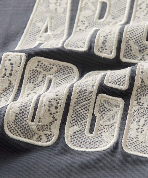 ReDial(リダイアル)の「レースロゴTシャツ(Tシャツ/カットソー・レディース・ライトグレー/チャコールグレー/ホワイト・M/L/LL/3L)」の5枚目の写真