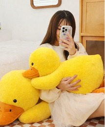 Port（ポート）の「【 Port / ポート 】 まんまるアヒルの ふわふわクッション ( 90cm )（クッション/クッションカバー）」