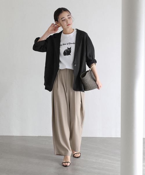 La TOTALITE（ラトータリテ）の「【洗える】ウォッシャブルリネン混ジャケット（テーラードジャケット・レディース・ブラック/ベージュ/ホワイト・36/38）」の5枚目の写真