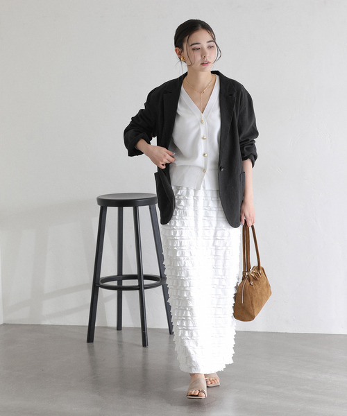 La TOTALITE（ラトータリテ）の「【洗える】ウォッシャブルリネン混ジャケット（テーラードジャケット・レディース・ブラック/ベージュ/ホワイト・36/38）」の9枚目の写真