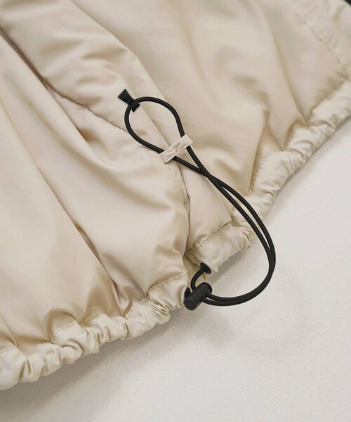 TODAYFUL（トゥデイフル）の「【TODAYFUL/トゥデイフル】Hoodie Puff Jacket/フーディーパフジャケット（ブルゾン・レディース・キナリ/ブラック・38/36）」の7枚目の写真