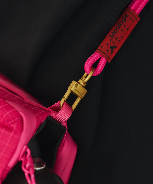 Topologie(トポロジー)の「Topologie/トポロジー 6mm ROPE STRAP【ストラップ単体】(スマホグッズ・メンズ・ピンク/ブラック/オリーブ・ONE SIZE)」の11枚目の写真