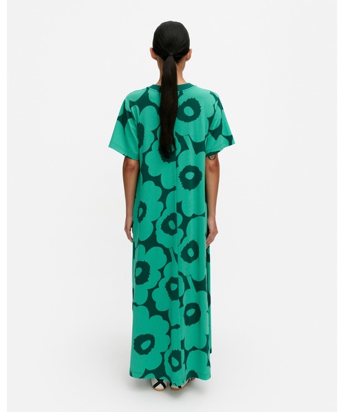 marimekko(マリメッコ)の「Sh Koostua Unikko / Dress(ワンピース・レディース・グリーン・X-SMALL/SMALL/MEDIUM/LARGE/XX-SMALL)」の3枚目の写真