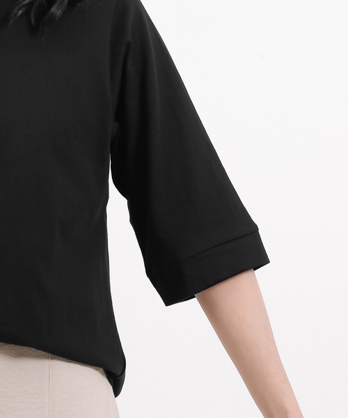 emesuelee(エメスーリー)の「接触冷感 UV遮蔽率90%以上 ハイネック 5分袖 コットン プルオーバー(Tシャツ/カットソー・レディース・ネイビー/ブルー系その他2/ブラック/アイボリー/ライトグリーン/ローズ系・フリー)」の20枚目の写真